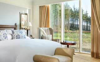 Отель Powerscourt Hotel, Autograph Collection Эннискерри Guestroom with King Bed &amp; Mountain View-3